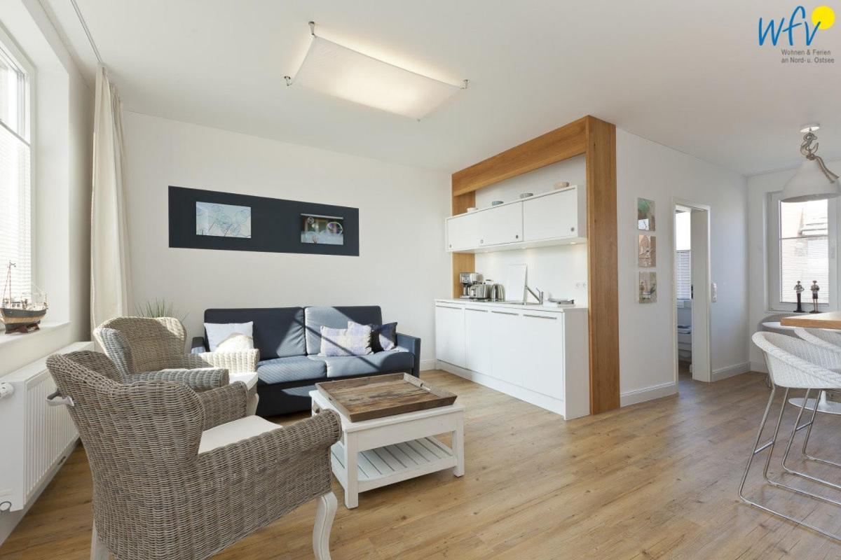 Haus Inselrose Ferienwohnung Wildrose Йюст Экстерьер фото